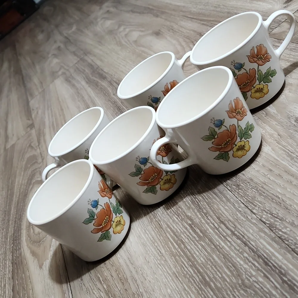 70's Corning Cornerstone Vintage Royal Garden 6 Piece Ceramic Mug Set Floral VTG